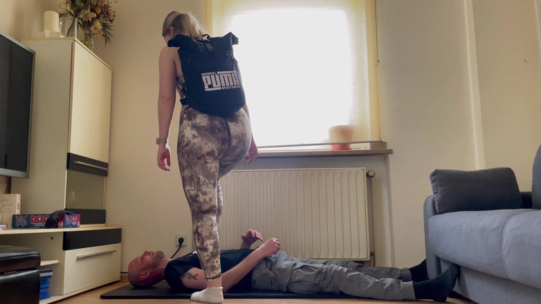 Lizzy Crush: Deptanie wyzwania 100 kg - jeszcze cięższe, jeszcze bardziej bezlitosne