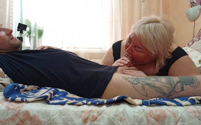 Zona901: Je taille une pipe à mon beau-fils en avalant sa bite...