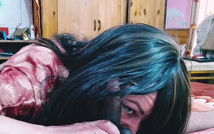 Bolly Karma: Azgın seks filminde mükemmel yüz kız