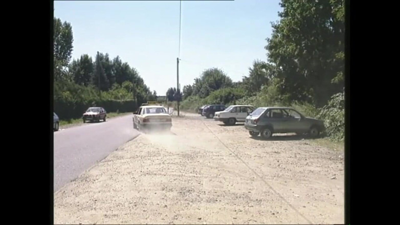 Muschi movie official: Soții futute de soți cu pule mari