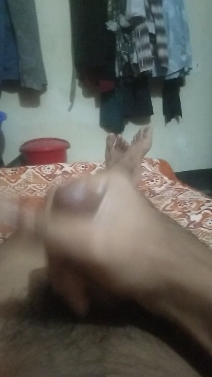 Viral_tiktokar: Il n’y a personne à la maison, j’en ai très envie,...