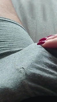 Ochtendavontuur: hij komt klaar in een broek!