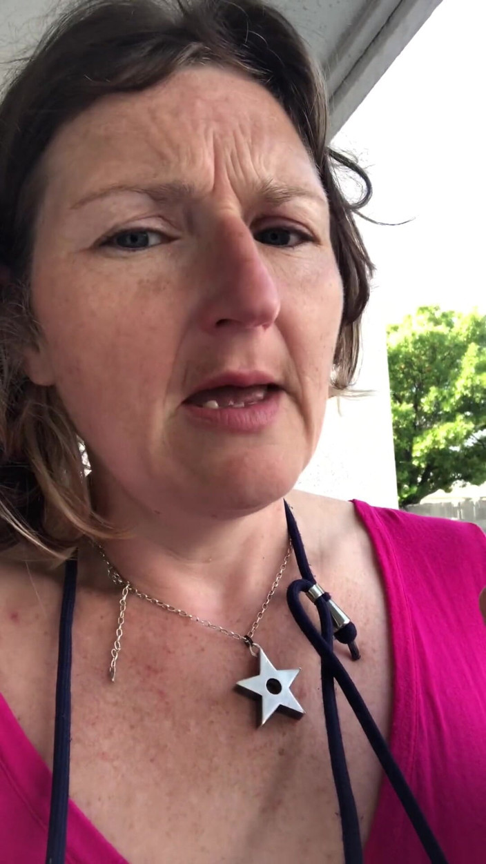 MistressWriggler: Derramando O Chá Ao Perder Minha Virgindade BBC Em Dallas,...