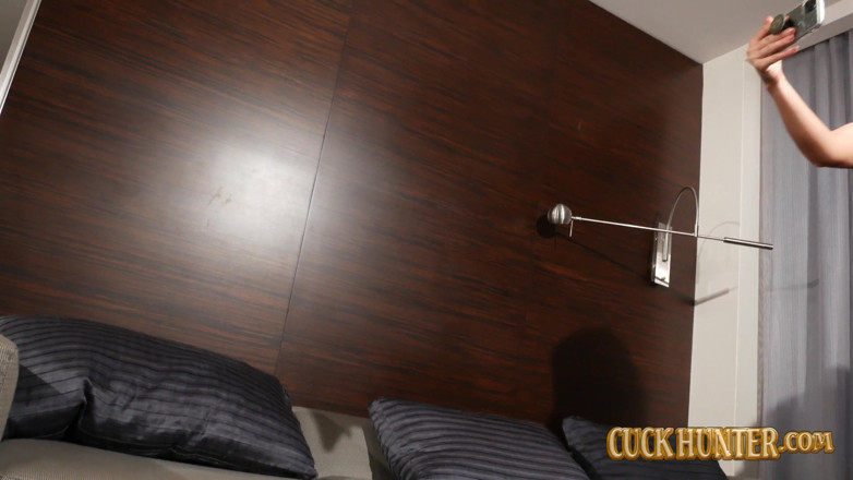 Cuck Hunter: Bielizna gospodyni Helena Cena odwiedzana przez wielki czarny kutas