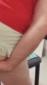 Mi Consolador Y Su Amigo Me Dan Todo El Placer Que Necesito.