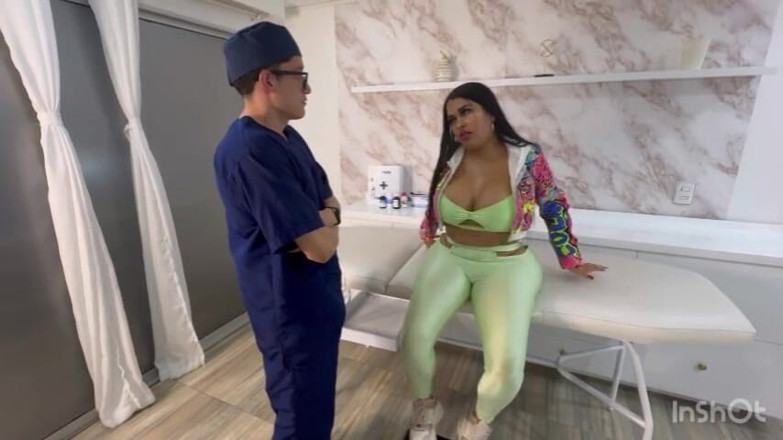 Lalucero: Fake Masseuse Fucks Latina Big Ass Fucked, Comes in Her...