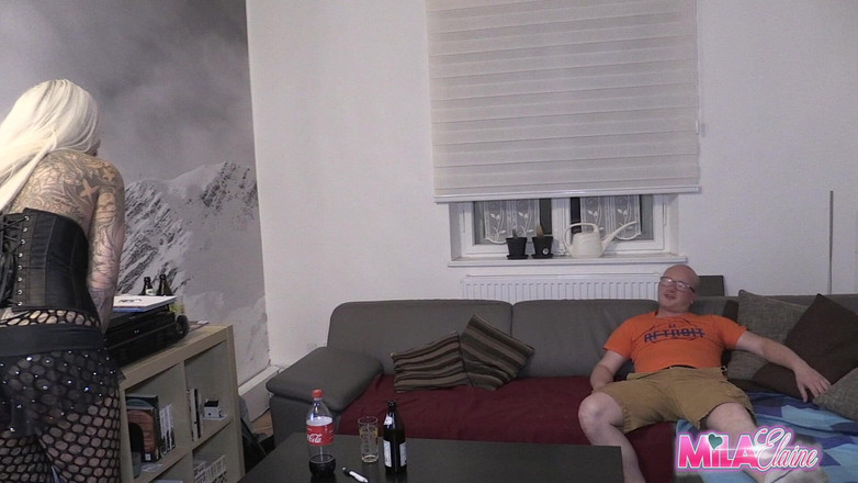 Casting66: Mila limpando nova