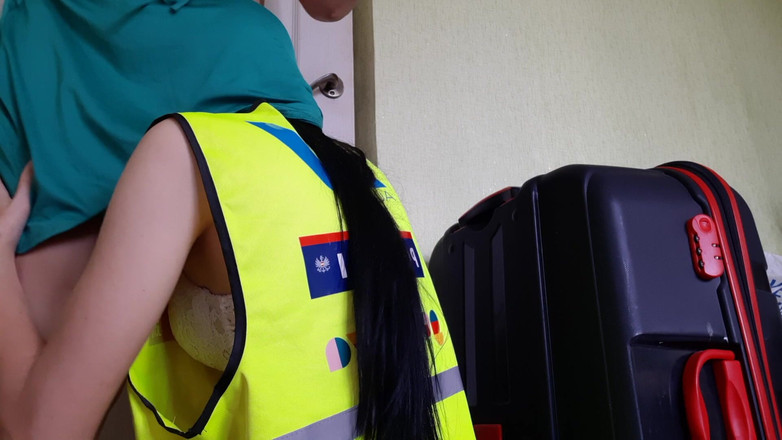 Lesbian-illusion: Je lèche la chatte de ma patronne MILF pour une...