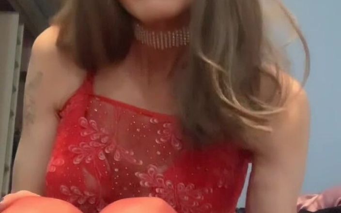 Lisa Luvly: 红色丝袜