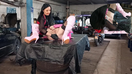 Lady Luciana Di Domizio: Fucked Into Ecstasy with the Spiral Dildo