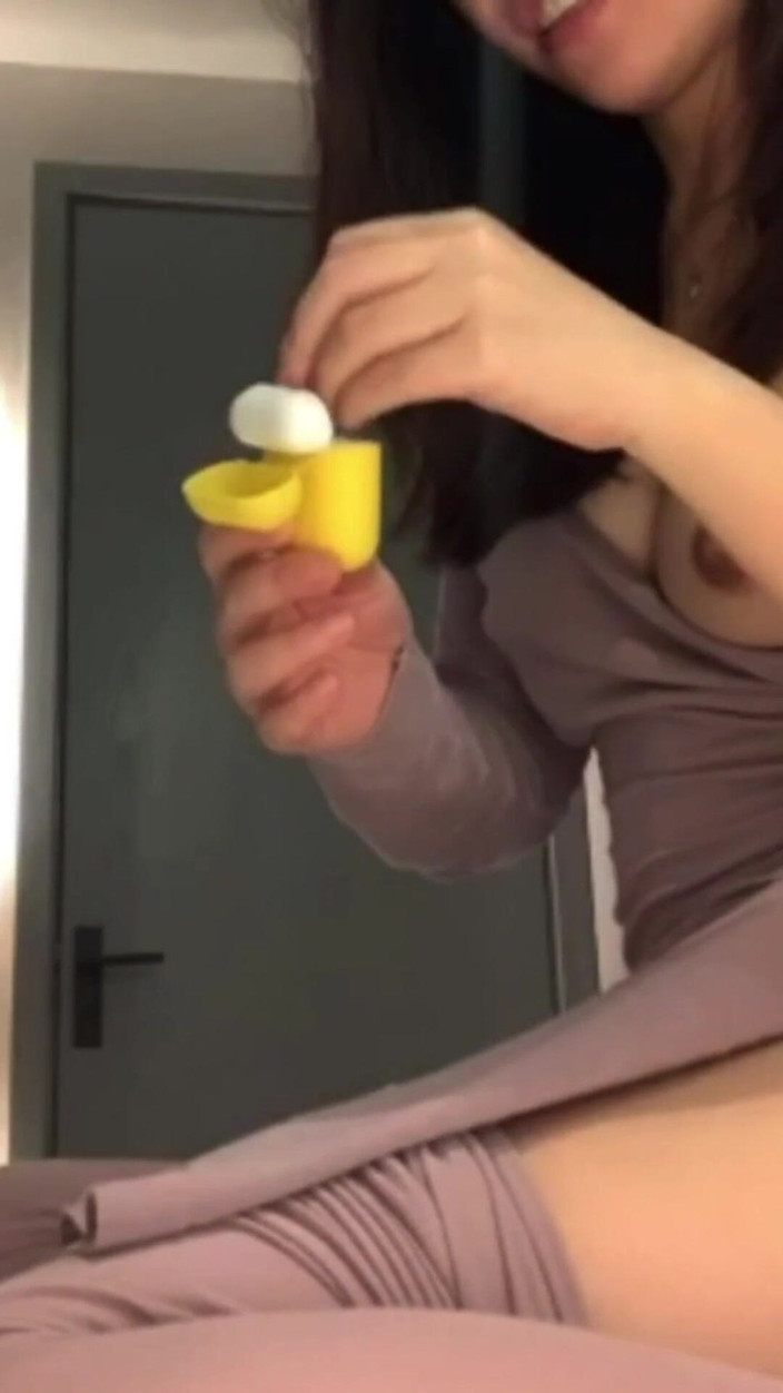 Cris Santana: Lulu wild - istri cina asiaku kesepian banget dan pengen banget...