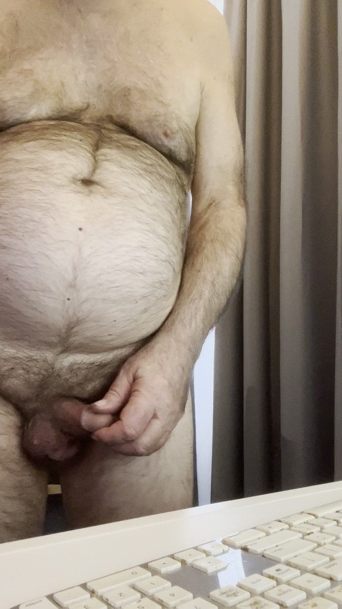 Coach Karl dude lodge: 2026 Valentines Trainer Karls Butt