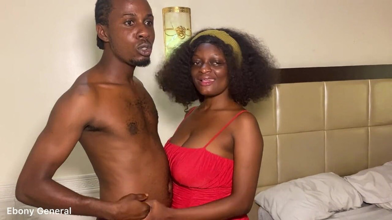 General01: Gorąca żona Latina House zwabiła sąsiada i uwiodła go, żeby ją przeleciał