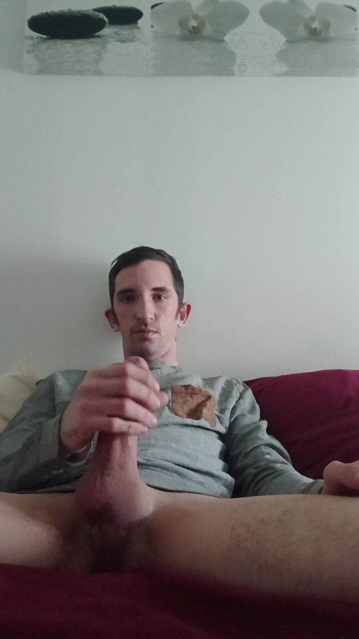 Alexis bondoux: Handjob di Katil