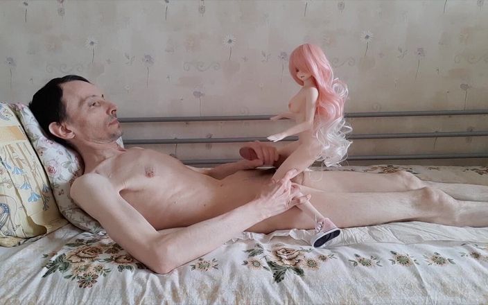 Welery: Masturbazione con una bambola