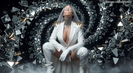 Goddess Misha Goldy: 驚くべき制御された弱点