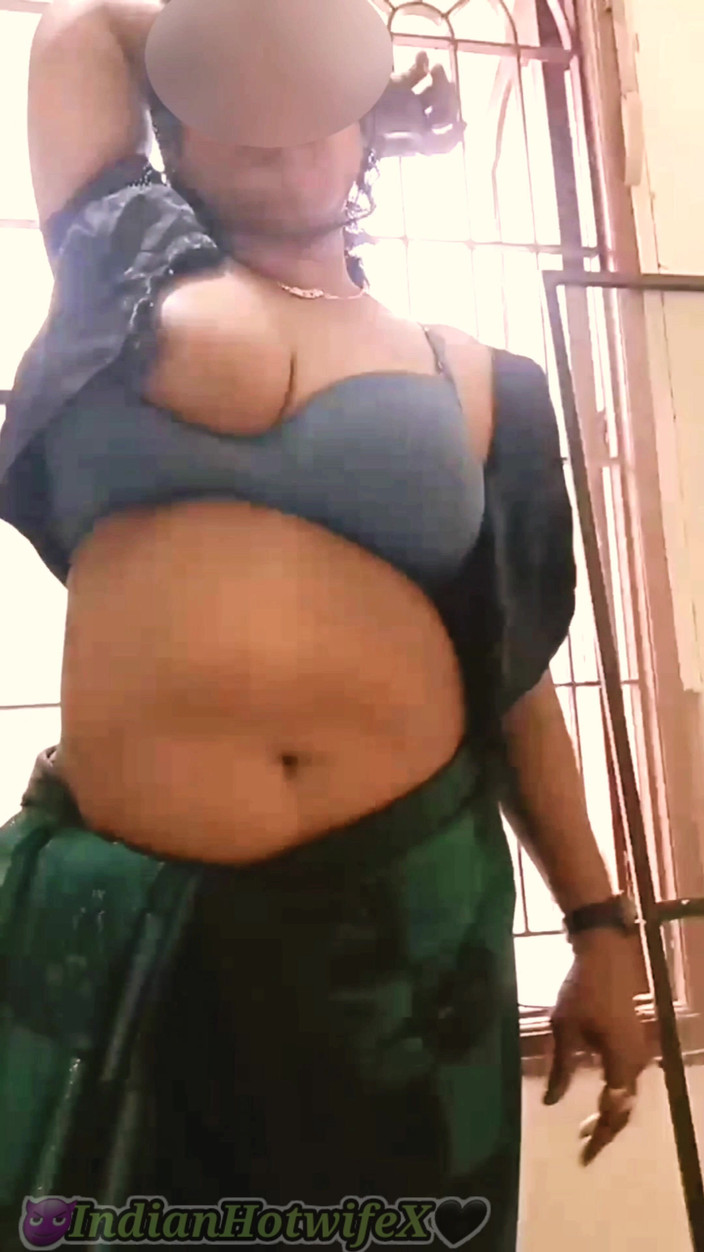 RenuRaj: Desi tamilische mollige ehefrau Lux Saree wear necken zeigt möpse...