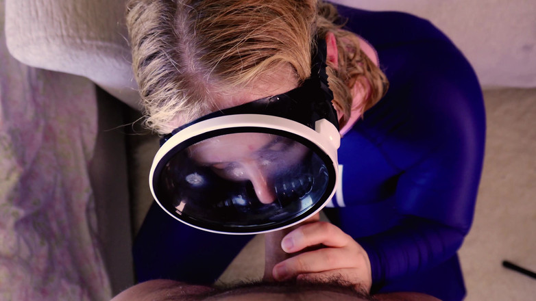 JessieHH: Allenamento di respiro e pompino con un enorme facciale sulla...