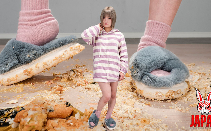 Japan Fetish Fusion: Haruhi Tsukigata的食物粉碎喜悦 - 第1集：第一次松软的粉碎