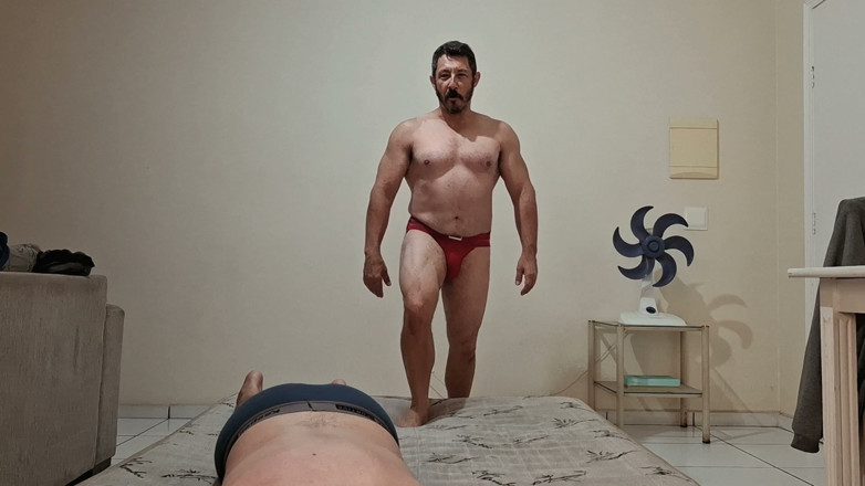Punchbagplz: Arm Strength Challenge - Gouine Wrestling Vs Punchbag