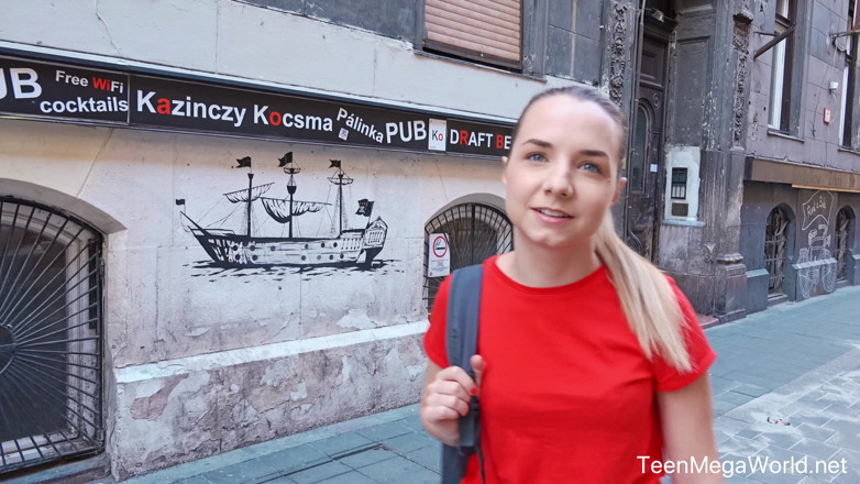 Teen Mega World: Kamera heyecan verici çekimler yapıyor