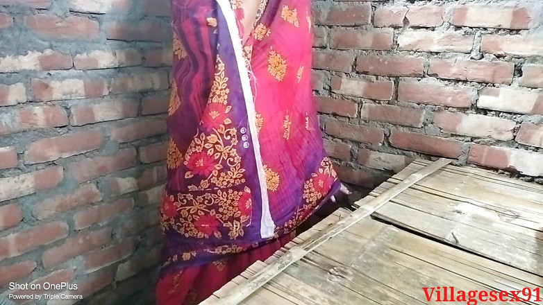 Villagesex91: Rosa behå trosa by och lokal fru knullar