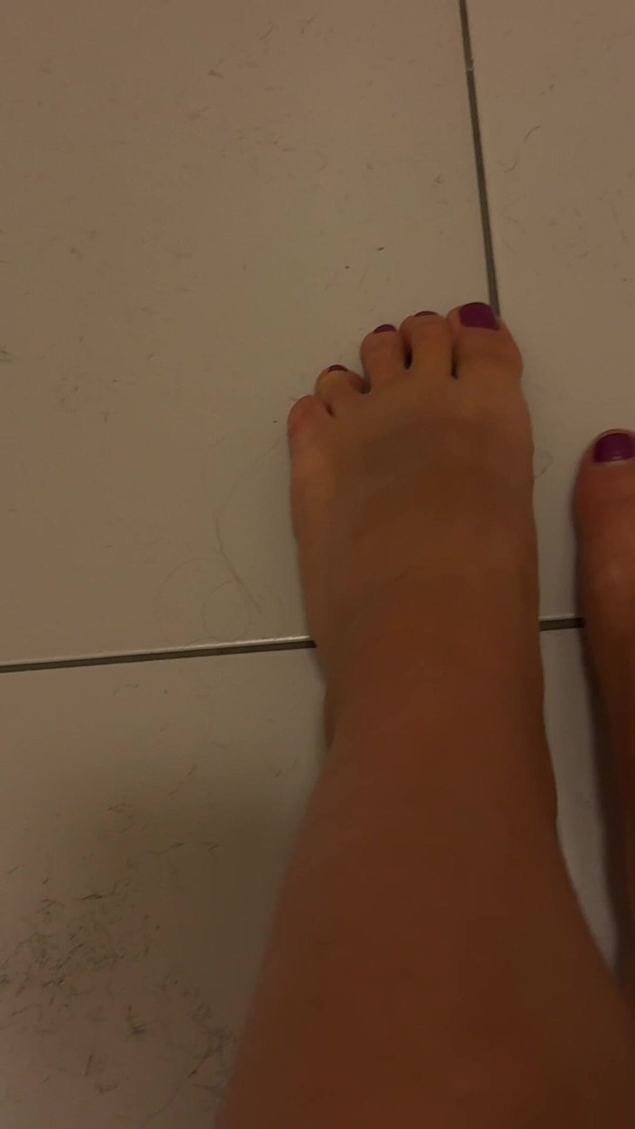 Mistress_GR: Footplay with Golden Shower