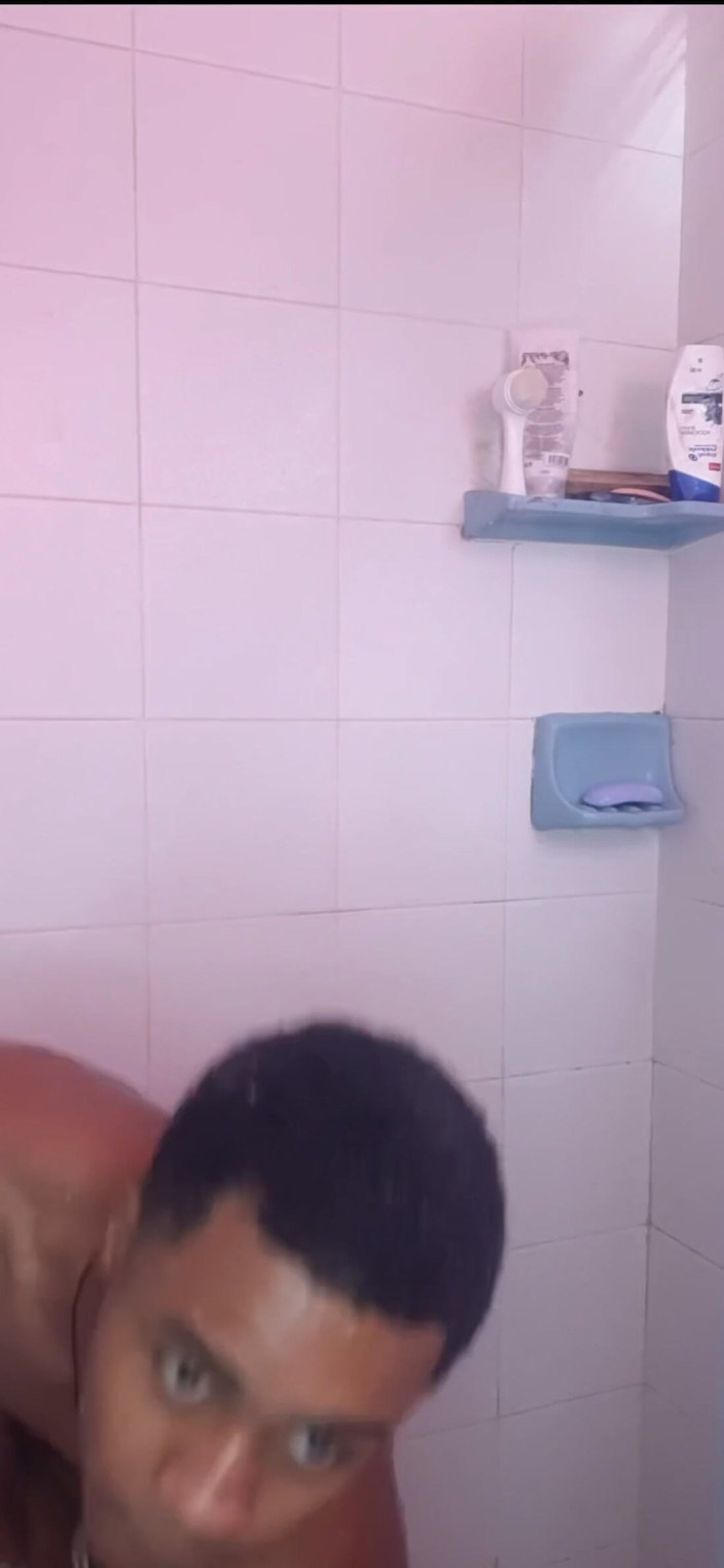 Black-2001: Mokré velké černé péro ve sprše šukání my fleshlight until Cumshot Black20one