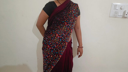 YOURAMRITA04: Čerstvě vdaná sexy manželka šukala s nevlastním bratrem a podvádí svého...