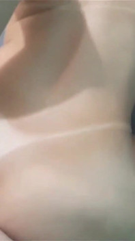 Baiser La Blonde Sexy - Porno Amateur