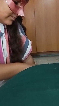 Boyfriend Gives Intimate Pussy Rubbing That Leaves Her Shaking