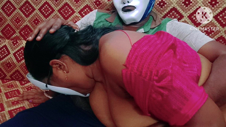 Sweethoneybgl: Indiana deu um belo golpe e engolir porra quando seu...