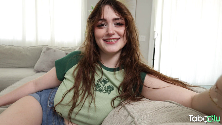 Taboolu: Step Sis Has a Thing for Nerds - Lilibet Saunders