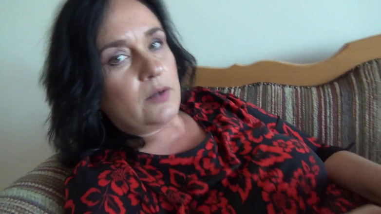 All Those Girlfriends: Зріла повія Ріа Блек дрочить її піхву