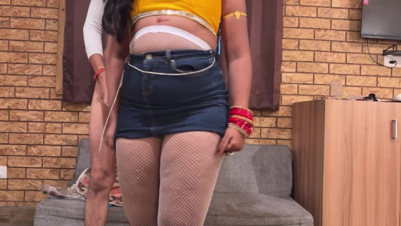 desi_babe1234: 대물 자지에 미친 발정난 갈색 엉덩이 십대