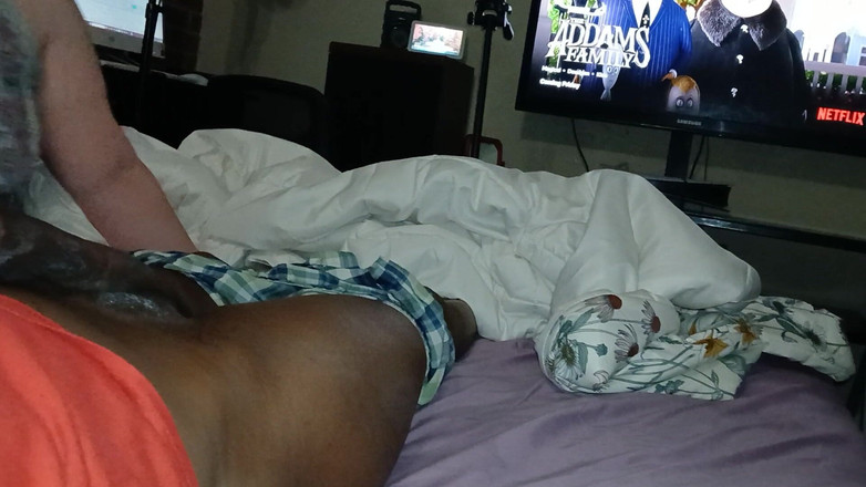 Big uhaul: Nedbalá Lynn je sexy jízda na tom velkém černém péru