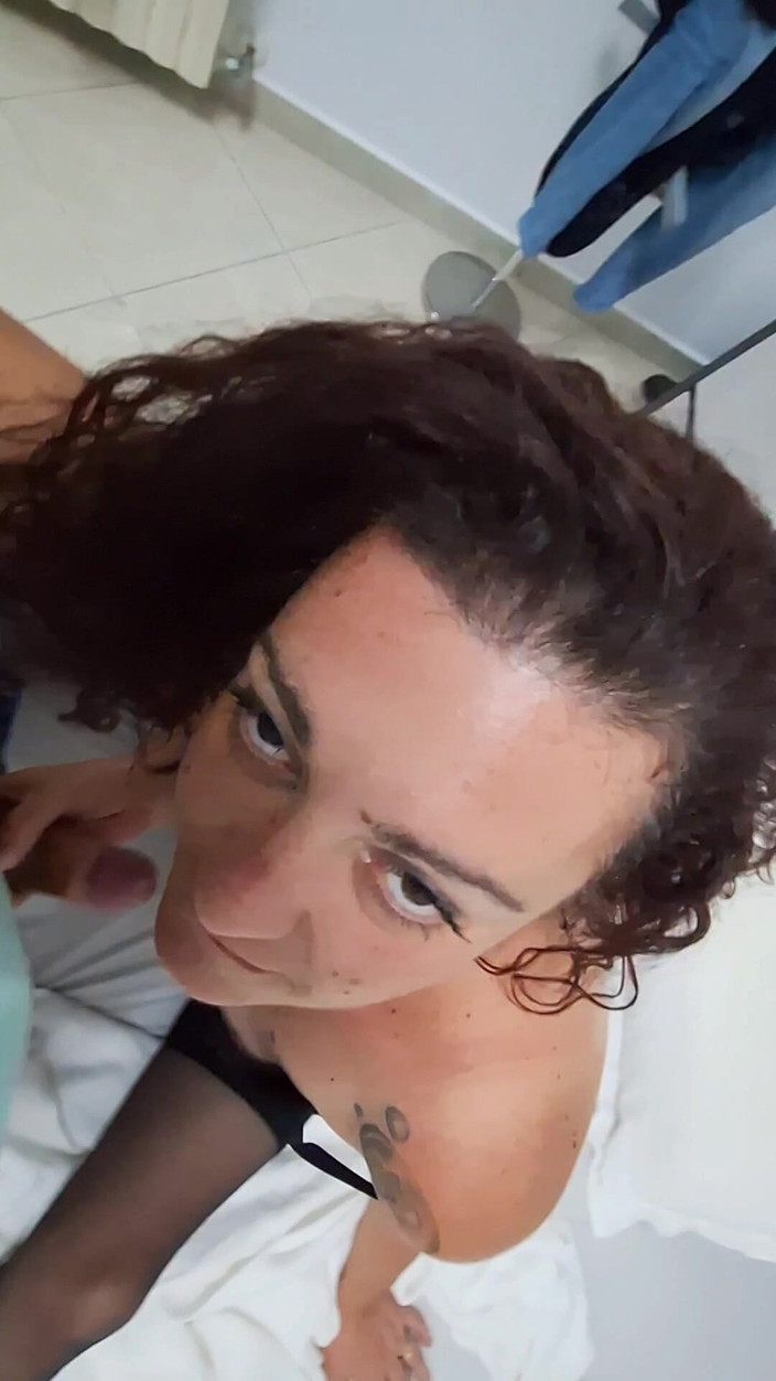 Chupita84: Eu chupo o pau do meu marido