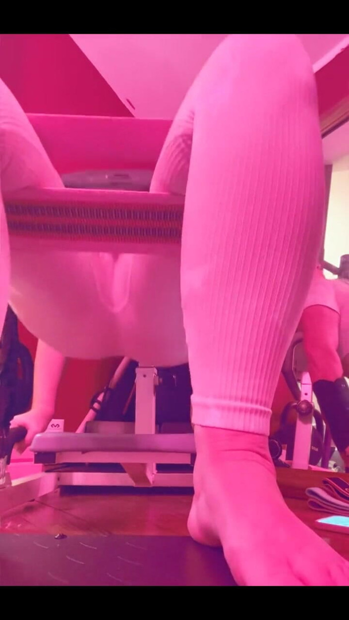 PaintedRose: 계속 앞으로 몇 번이고 계속 전진하십시오.