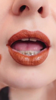 Asmr Video: rossetto, Guanti A rete e Lecca-lecca (arya Grander)