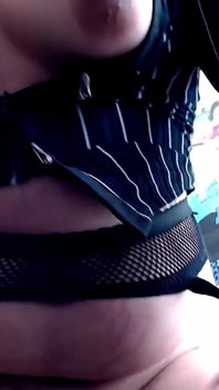 Setiausaha dengan stoking tali pinggang garter