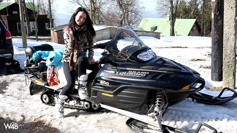 Watch4beauty: Ostatni śnieg