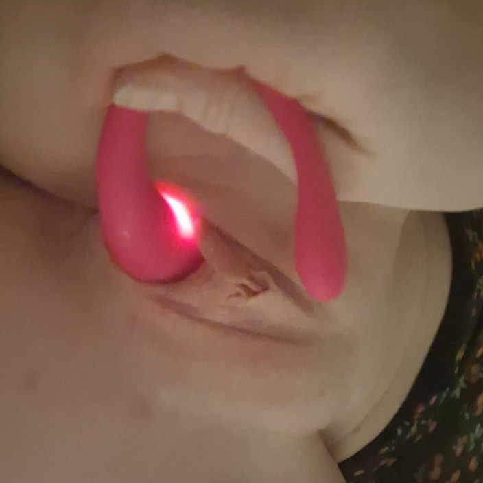 steffigeil: Sedikit permainan di pussy