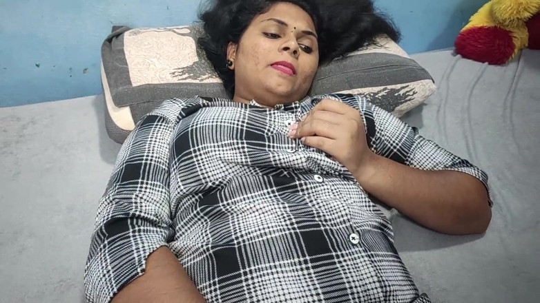 Vaigavarun45: Gonna e camicia cazzo caldo da sorellastra e fratellastro in...