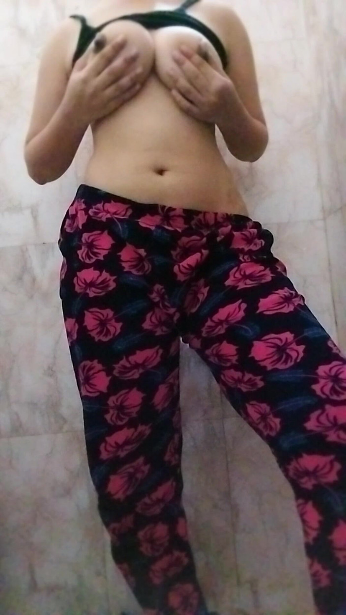 Riyathakur: Gadis remaja india bugil ep. 73