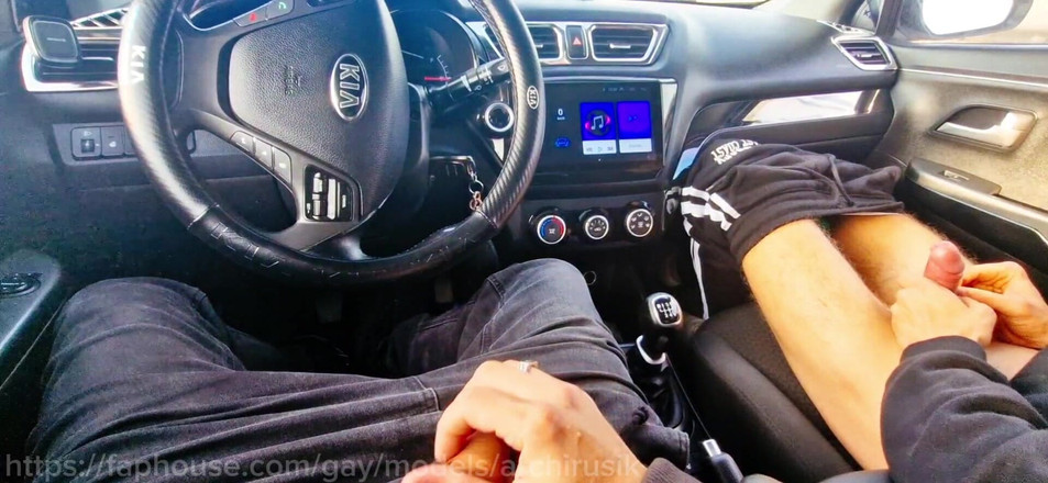 ArchiRusik: Chlap na dálnici nasedl do mého auta, vyhoněli jsme se...