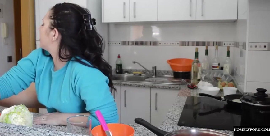 Pamela Sanchez: Jebanie w kuchni podczas gotowania Pamela Y Jezus