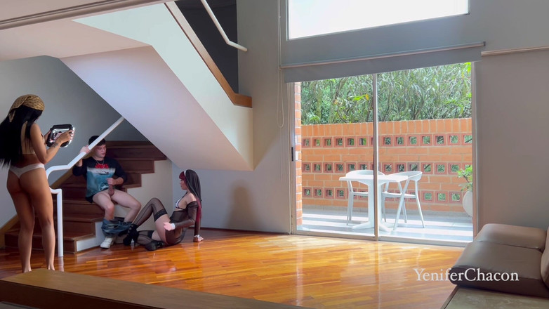 Yenifer Chacon: 포르노가 만들어지는 방법