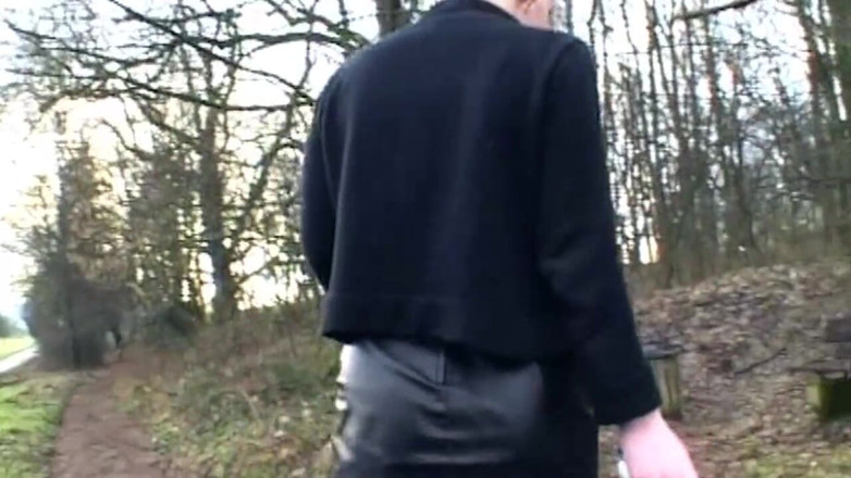 German bitch hunter: Shaved Head Babe Spreads Pierced Pussy Dripping Cream
