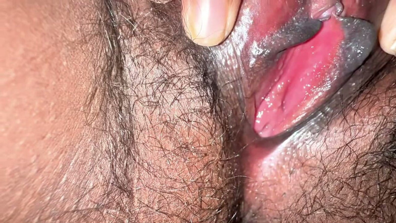 HOT_RUHI002: デシの毛深い大きな膣フルセックスビデオ