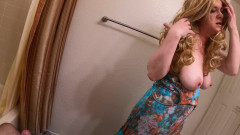 Erin Electra: Istri tetangga rela dientot demi bayar taruhan suami yang kalah